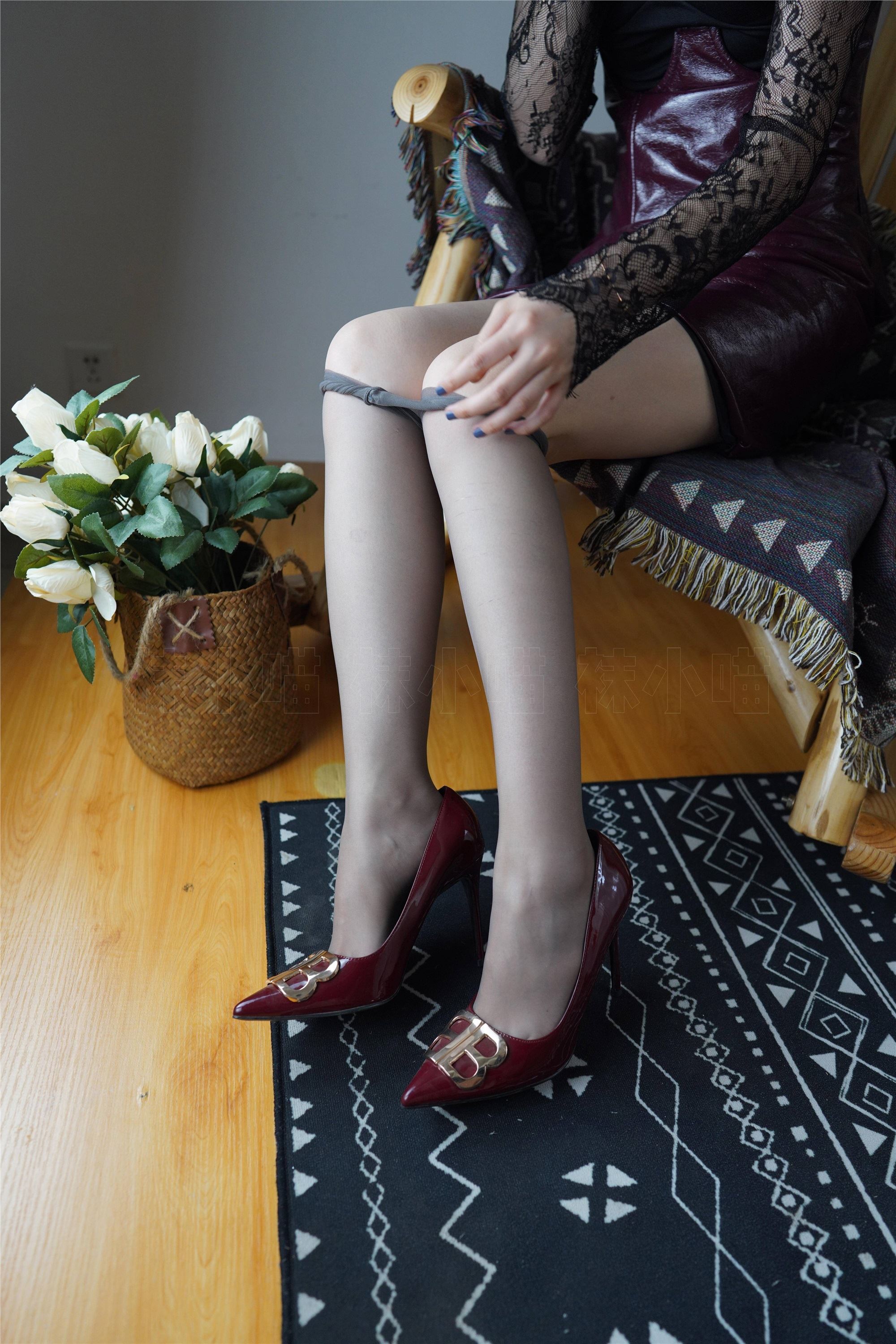 kittyWawa袜小喵  KT288 摇摇椅